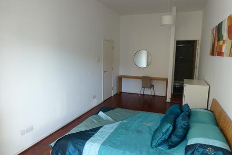 2 bedroom apartment to rent, Cable House, Liverpool L2