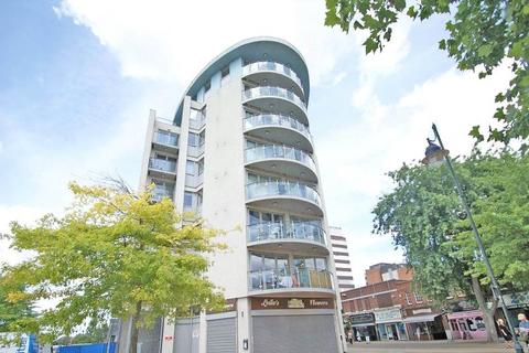 1 bedroom apartment to rent, North Street, Romford, Essex, RM1