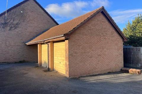 undefined, Longlands Walk, Buckingham MK18