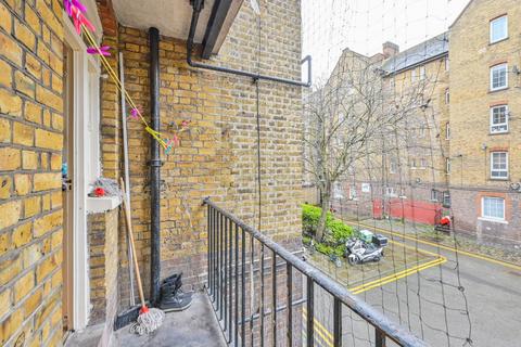 2 bedroom flat for sale, Bewley St, Shadwell, London, E1