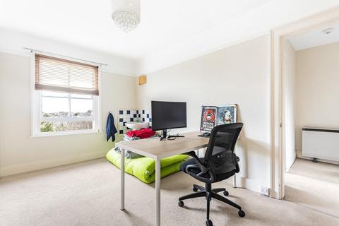 2 bedroom flat for sale, 65 Epsom Road, Guildford, Surrey, GU1