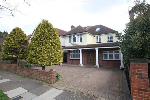 6 bedroom house to rent, Southway, London, N20