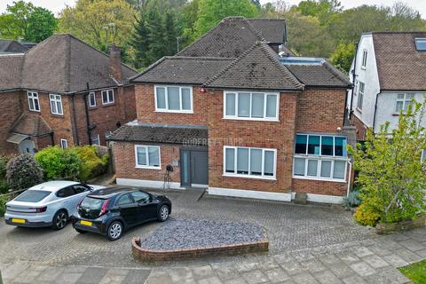 5 bedroom detached house for sale, Mill Hill  NW7