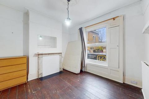 5 bedroom terraced house for sale, Terraced House For Sale Canary Wharf  E14