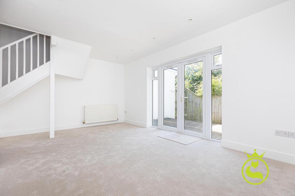 Bournemouth Road, Poole BH14 3 bed semidetached house for sale £350,000