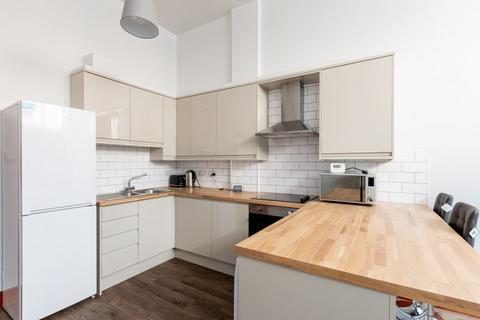 1 bedroom flat to rent, 2354L – Fountainbridge, Edinburgh, EH3 9RU