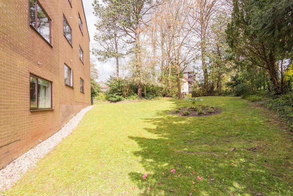 Ecclesall Road South, Sheffield S11 3 bed apartment for sale £300,000