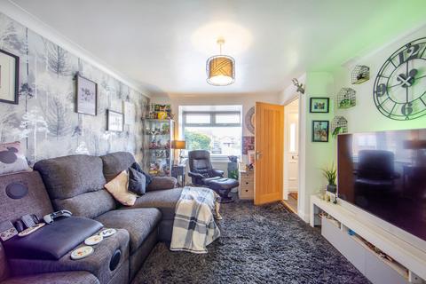 3 bedroom semi-detached house for sale, Dovedale, Carlton Colville