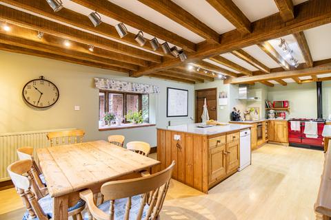 undefined, Beeston, Mid-Norfolk