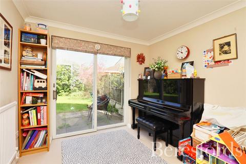 4 bedroom detached house for sale, Weller Grove, Chelmsford, CM1