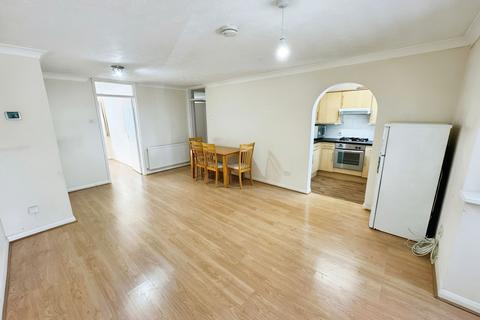 2 bedroom apartment to rent, Sudbury Avenue, Bramley Lodge Sudbury Avenue, HA0