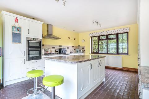 4 bedroom detached house for sale, Willesborough Road, Ashford TN24