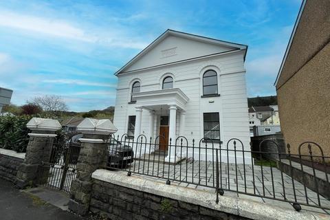 6 bedroom detached house for sale, Abertonllwyd street Treherbert - Treherbert