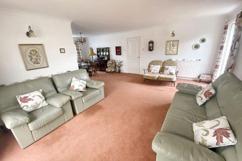 3 bedroom bungalow for sale, Raynham Close, Cramlington , Cramlington, Northumberland, NE23 7XD