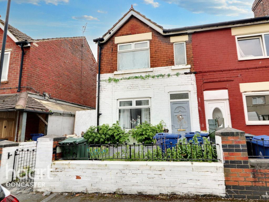 Staveley Street, Doncaster 2 bed end of terrace house for sale £90,000