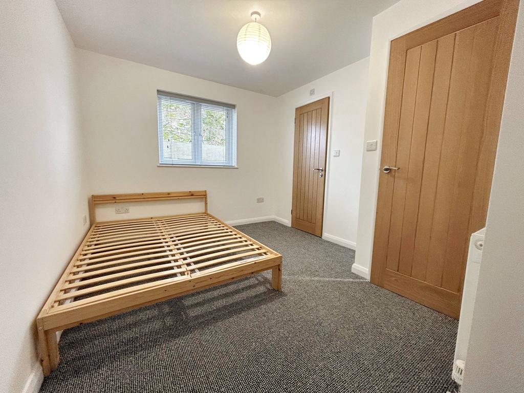 Mill Lane, Willesborough TN24 3 bed detached house to rent £1,550 pcm