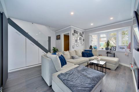 7 Bannister Close, Witley, Godalming, GU8 5RR