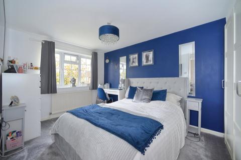 7 Bannister Close, Witley, Godalming, GU8 5RR