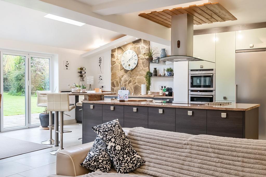Kitchen/Living Room