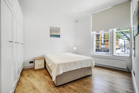 2 bedroom flat to rent, Queens Grove, St John's Wood, London