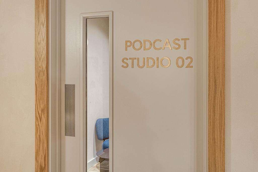 Podcast Studio