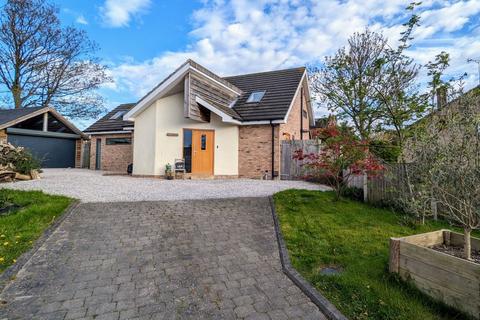 3 bedroom detached house for sale, Woodstow, Church Approach, Leeds, LS25