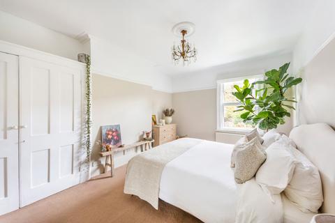 1 bedroom flat for sale, Park Road, Richmond, Surrey
