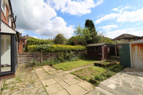 10 Alan Drive, Marple, Stockport, SK6 6LN