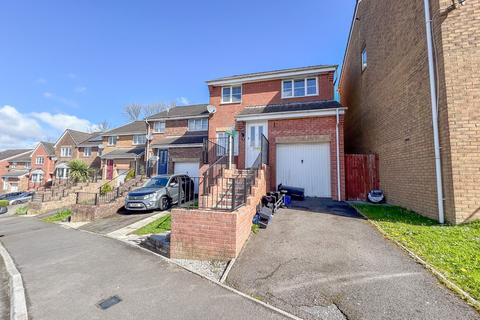 3 bedroom detached house for sale, Oak Tree Rise, Merthyr Tydfil, CF47