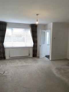 3 bedroom terraced house to rent, Walden Close, Ouston DH2