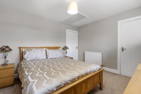 45 Burnside Crescent, Plean, Stirling, FK7 8BZ