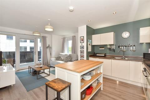 2 bedroom apartment for sale, Collendale Road, Walthamstow