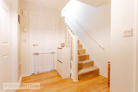 18 Acorn Street, Lees, Oldham, OL4 3LX