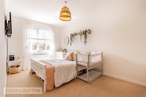 18 Acorn Street, Lees, Oldham, OL4 3LX