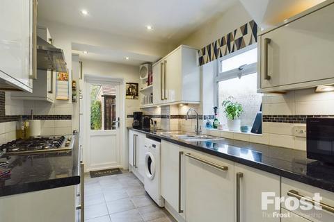 42 Brightside Avenue, Staines-upon-thames, TW18 1NG