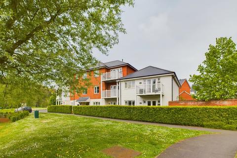 2 bedroom flat for sale, Thistle Walk, High Wycombe, Buckinghamshire