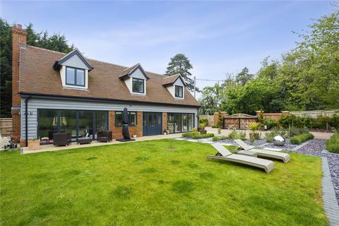 3 bedroom detached house for sale, Constitution Hill, Mongewell, Wallingford, Oxfordshire, OX10