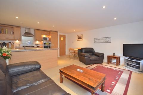 2 bedroom flat to rent, Trefoil Avenue, Flat 0/1, Shawlands, Glasgow, G41 3PB