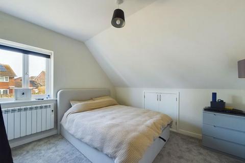 Flat 5, The Dun Horse Brighton Road, Mannings Heath, Horsham, RH13 6HZ