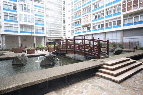 undefined, Metro Central Heights, Elephant & Castle SE1