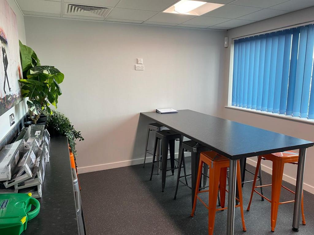 Suite C (3)