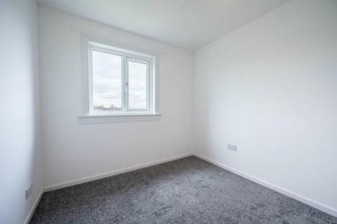 2 bedroom flat to rent, Bryant Avenue, Stratford, E15