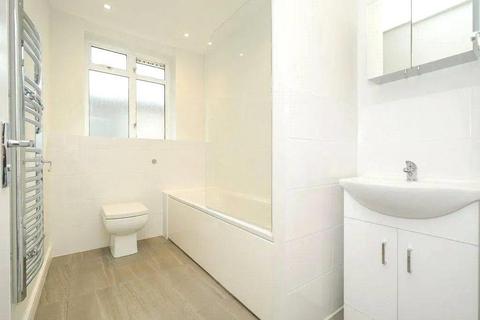 1 bedroom flat to rent, Euston Road, London, NW1