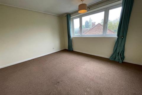 undefined, Lincoln House, NG3 5AT