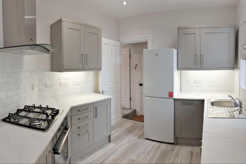 1 bedroom apartment to rent, Calton Avenue, Dulwich, London, SE21