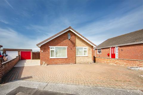 2 bedroom detached bungalow for sale, Patterdale Gardens, Lowestoft