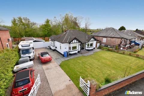 4 bedroom detached bungalow for sale, Hood Lane North, Great Sankey, Warrington