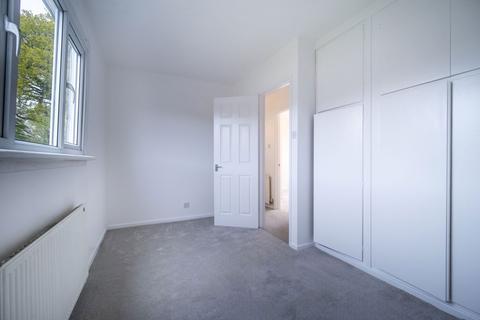 17 Westfield Road, Pontypridd, CF37 3AG
