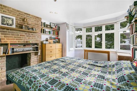 3 bedroom maisonette for sale, Netheravon Road, London, W4