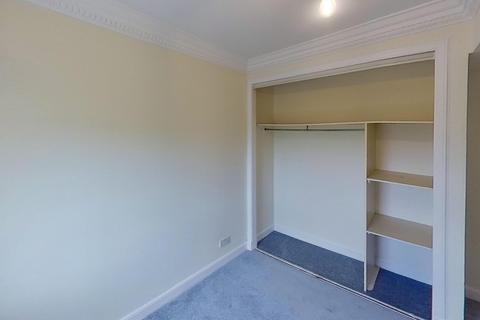 2 bedroom flat to rent, Hermand Crescent, Edinburgh, EH11